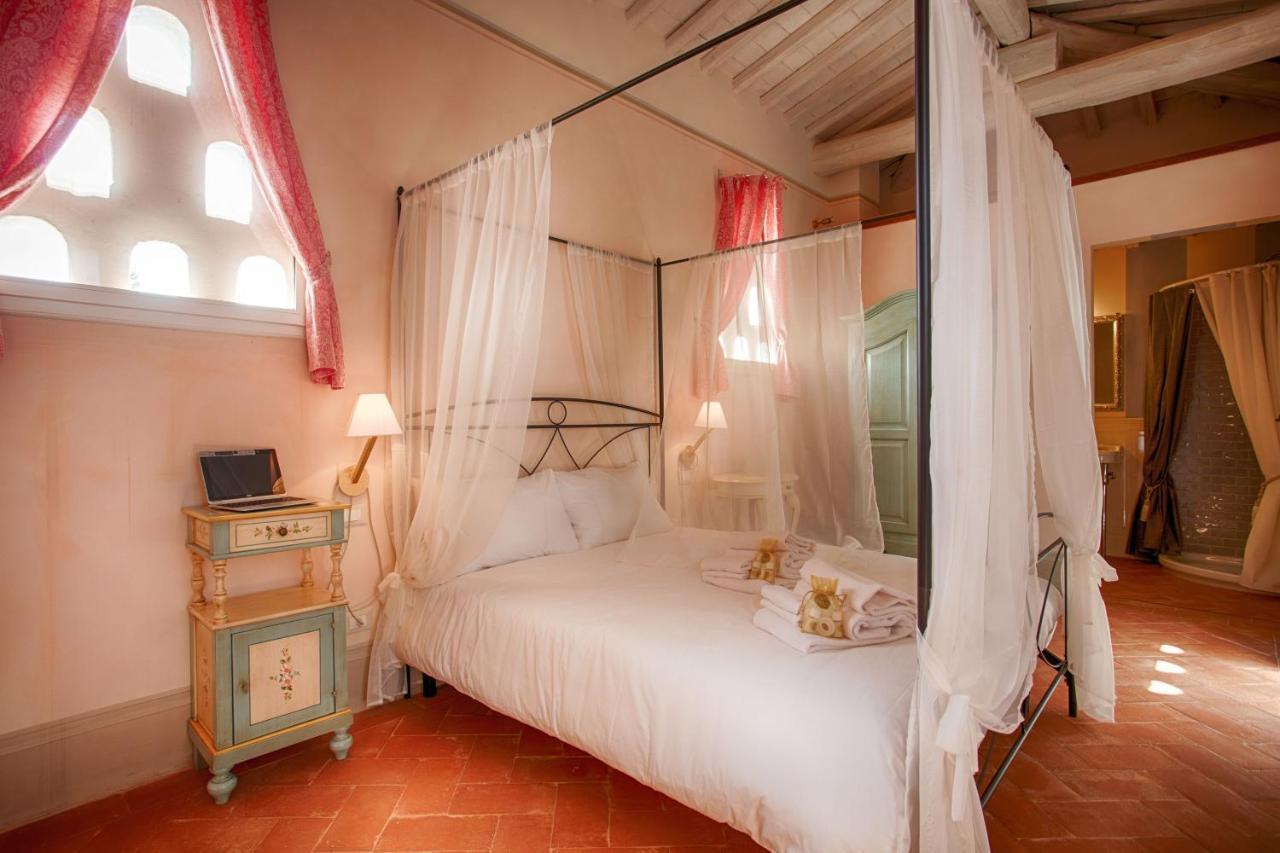 Podere San Pietro Resort Кастільйон-Фібоккі Екстер'єр фото